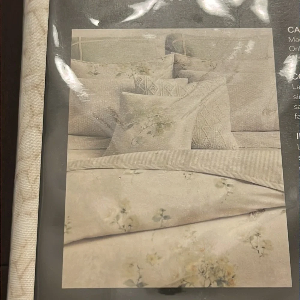 Ralph Lauren Lakeview Lattice Standard Pillowcase X 2 cream tan new 20x32”